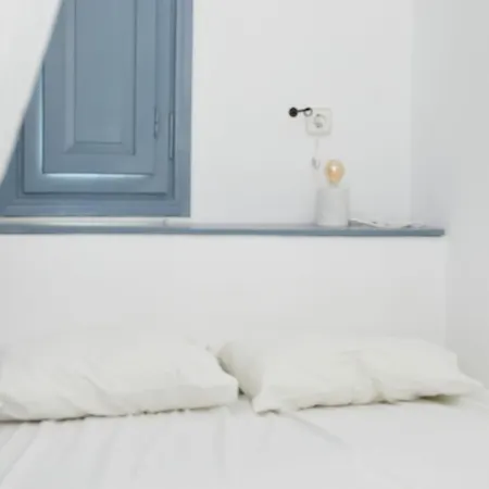 Cute Seafront Escape For 3