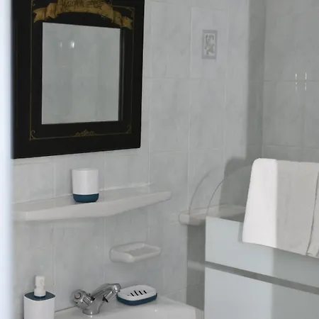 Cute Seafront Escape For 3 Apartamento *