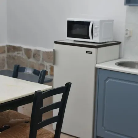Cute Seafront Escape For 3 * Pátmos