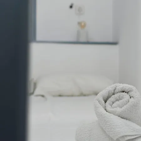 Cute Seafront Escape For 3 Apartamento Pátmos