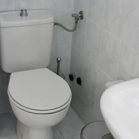 Appartement Cute Seafront Escape For 3 *
