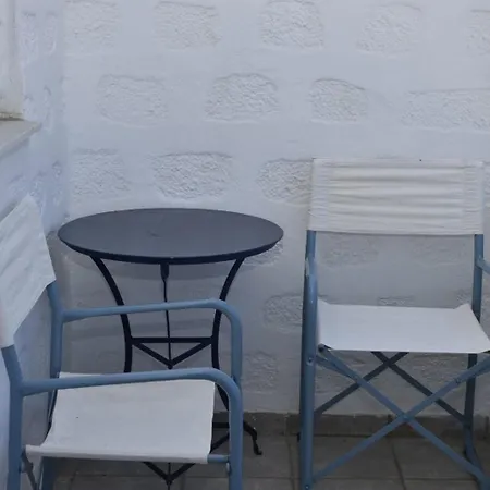 Cute Seafront Escape For 3 Apartamento Pátmos