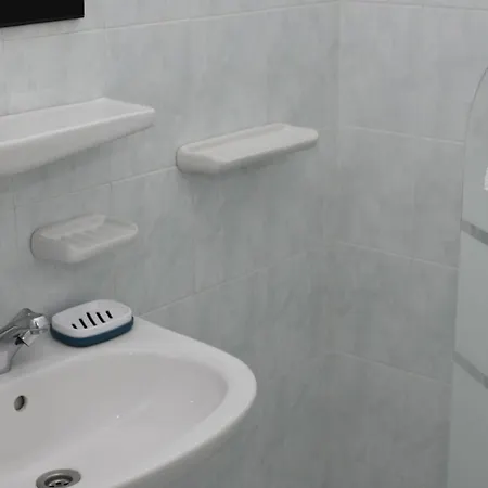 Cute Seafront Escape For 3
