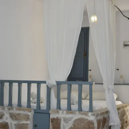 Cute Seafront Escape For 3